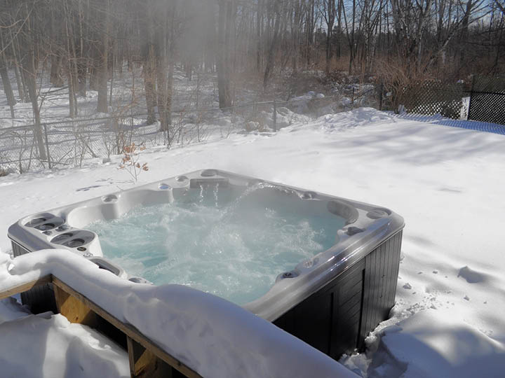 avoid heat loss from hot tub